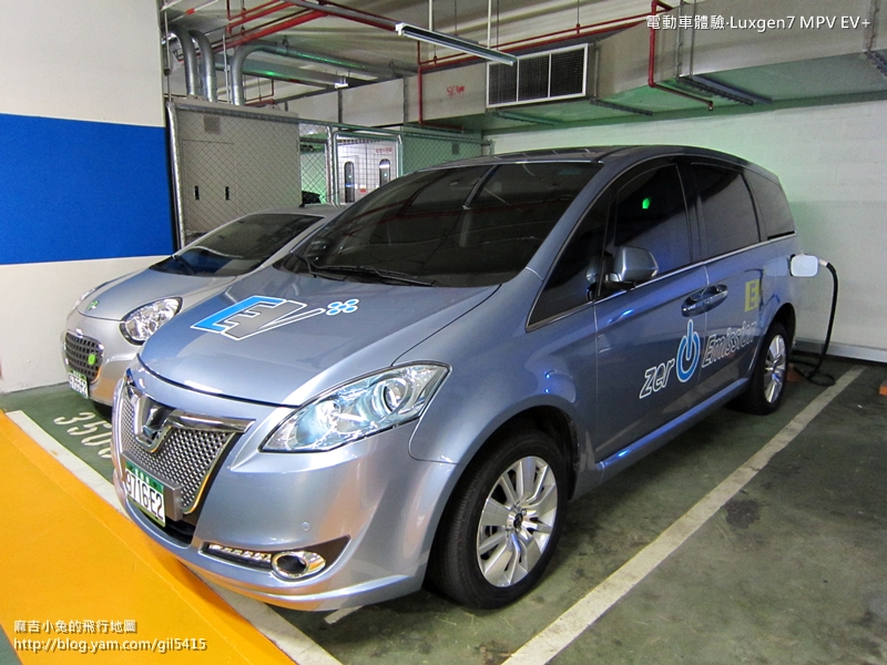 環保新趨勢～公民記者電動車遊樂趣！Luxgen7 MPV EV+試乘（上）～我是環保小小兔！ @麻吉小兔。世界行旅