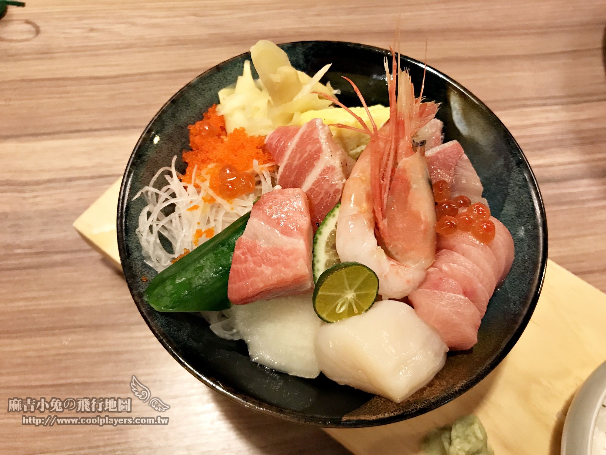 臺北行天宮【小六食堂~離緣肉炸豬排 / 橘水海膽+TORO大腹丼】 @麻吉小兔。世界行旅