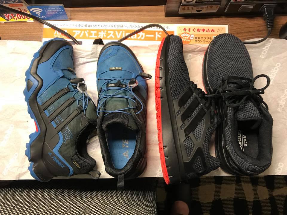 輕井澤王子購(gòu)物廣場(chǎng) Adidas Outlet【Adidas Terrex GTX 戶外登山防水系列】 @麻吉小兔。世界行旅